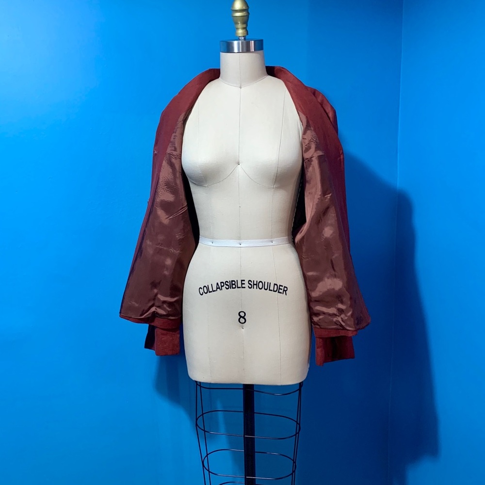 Jacket. - Picture 3 of 8